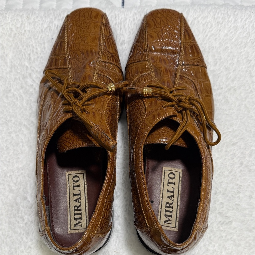 Miralto Brown Men's Shoes